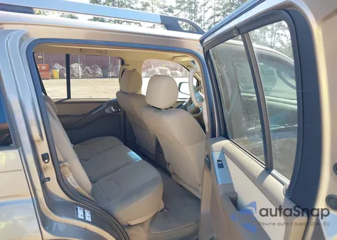 2005 Nissan Pathfinder Xe from USA, damaged, VIN 5N1AR18UX5C763796